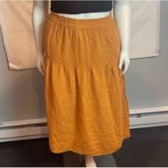 Universal Thread Mustard A-Line skirt - Picture 2 of 5
